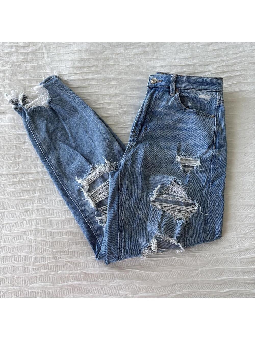 American Eagle Women's Blue Jeans